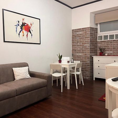 Casina Dacia Lägenhet Rom Exteriör bild