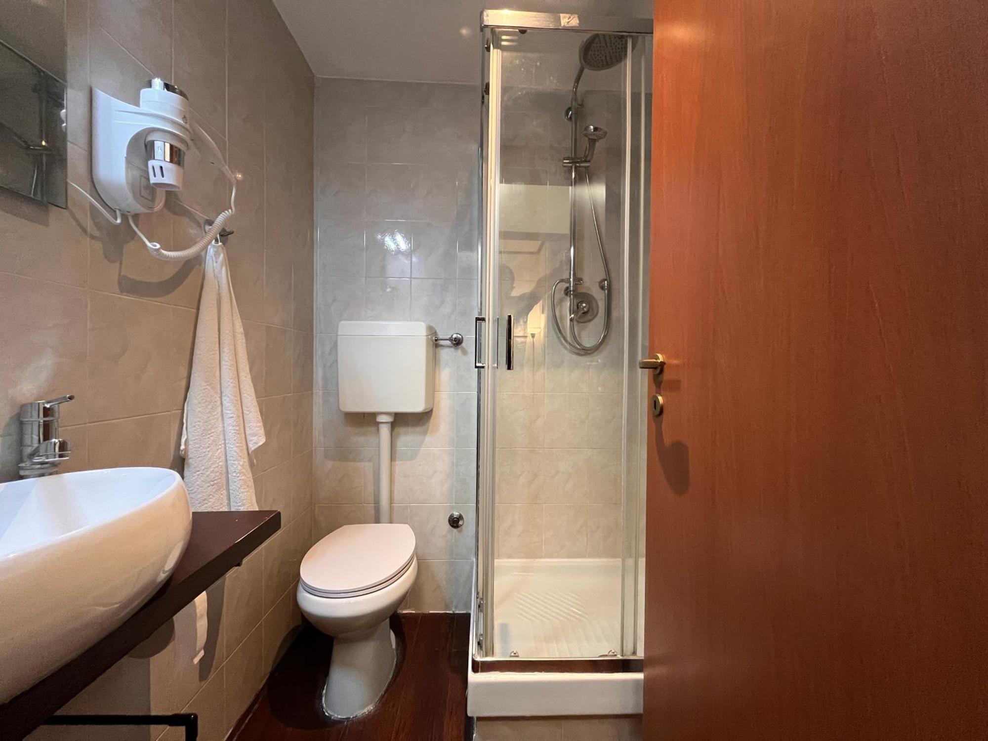 Casina Dacia Lägenhet Rom Exteriör bild